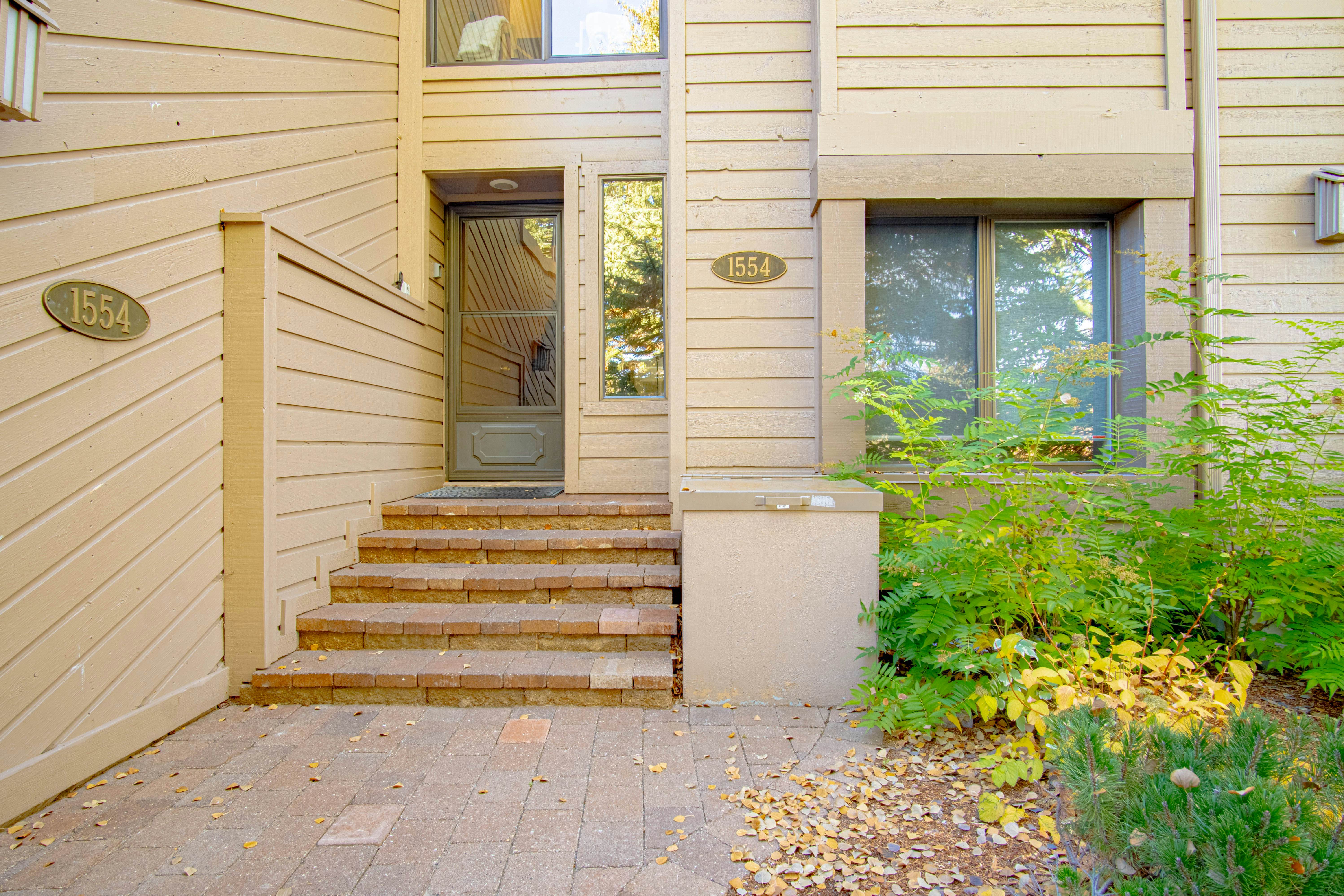 Snow Creek Condo 1554