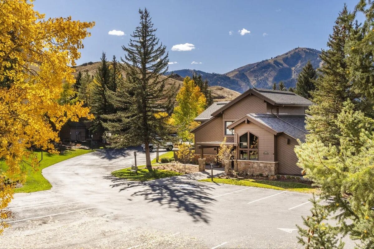 Snow Creek Condo 1554