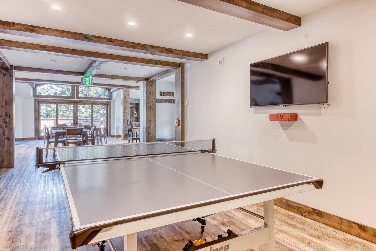 Snow Creek Condo 1554