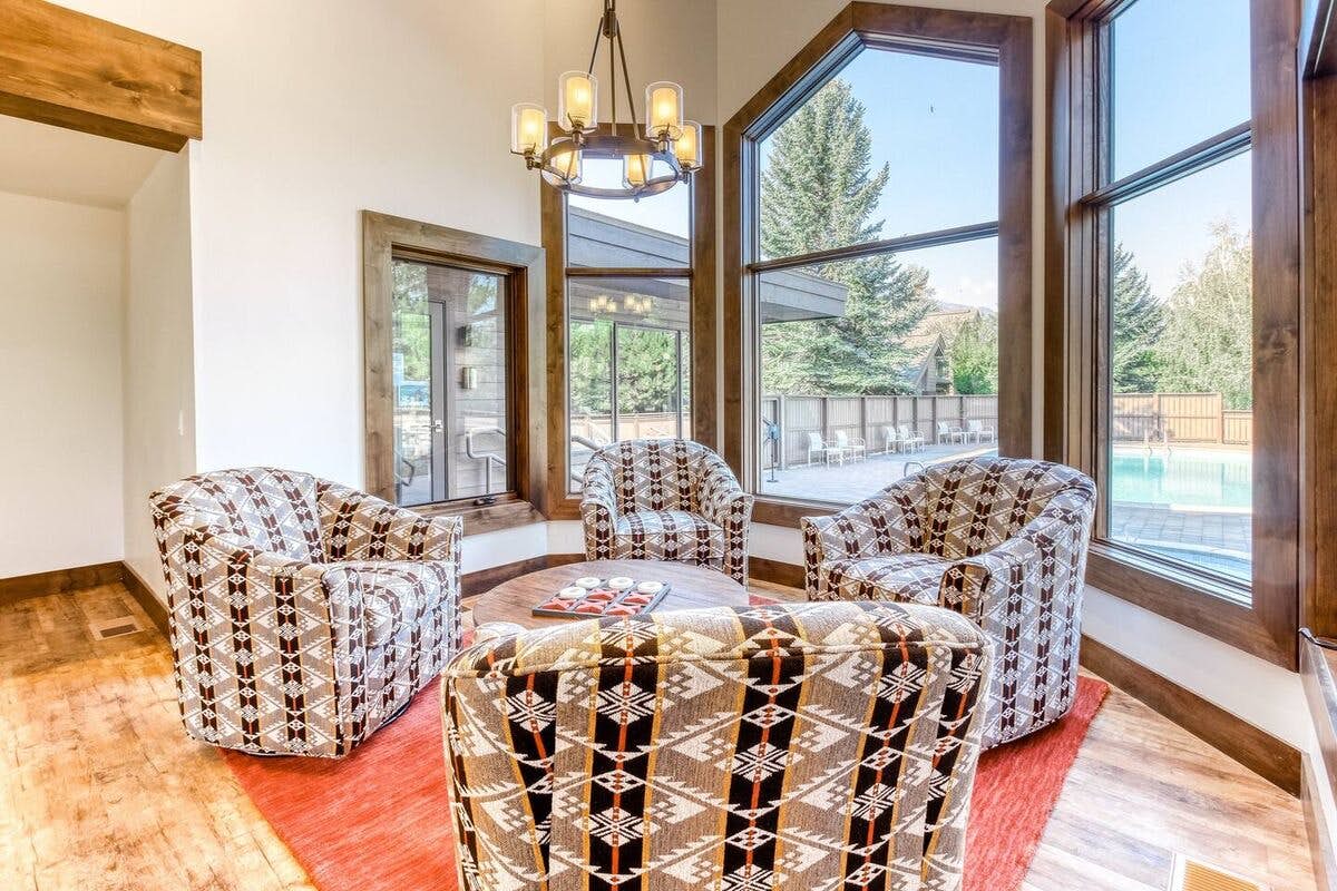 Snow Creek Condo 1554