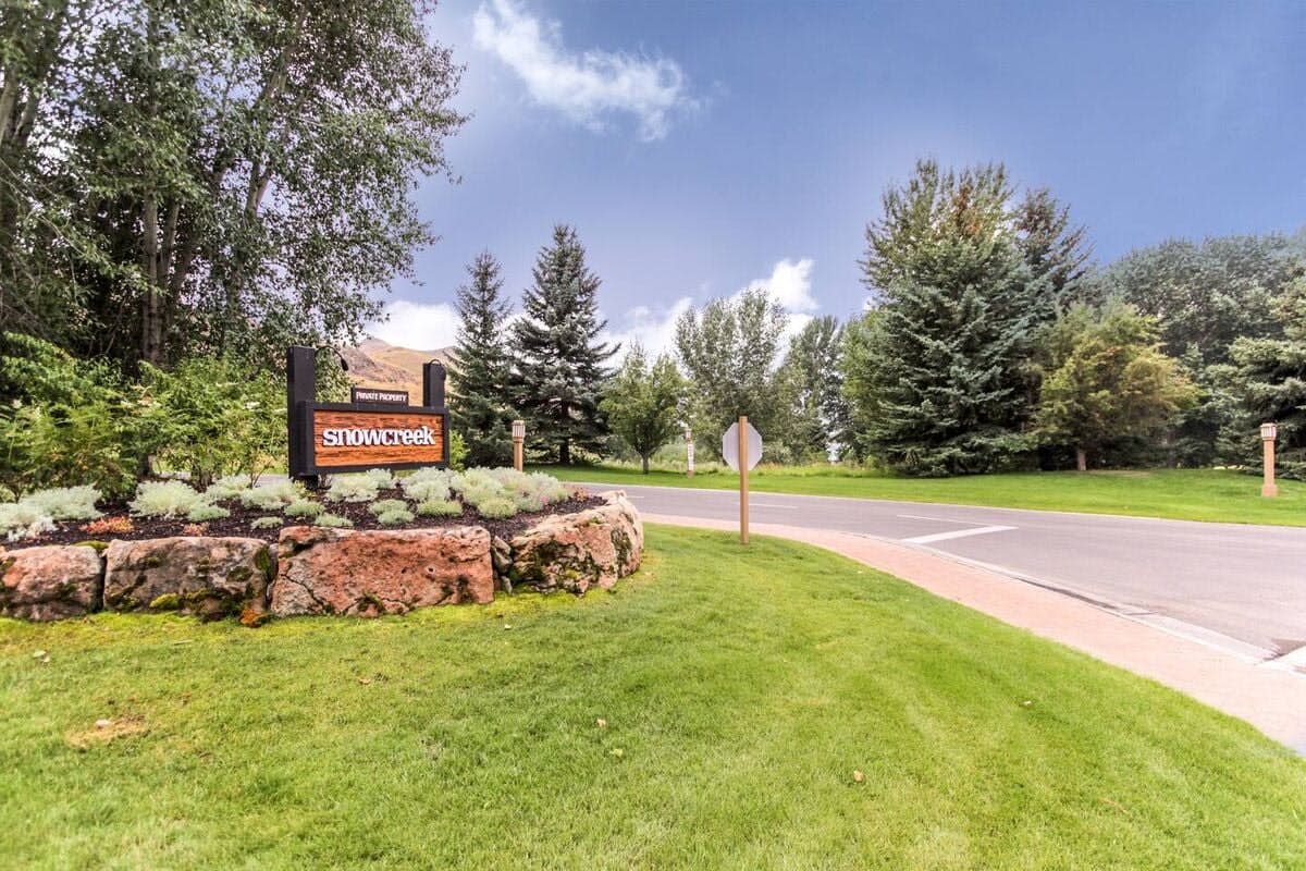 Snow Creek Condo 1554