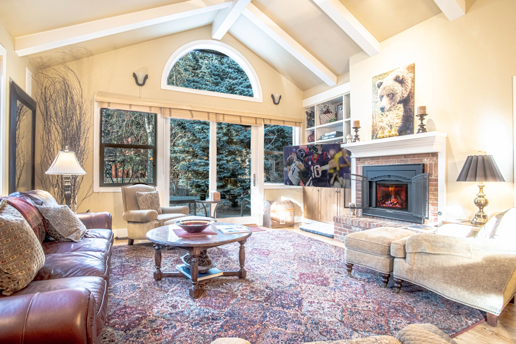Cozy Ketchum Retreat -Pet Friendly!