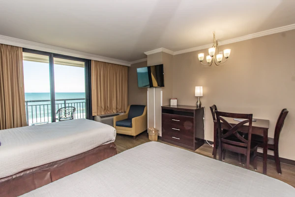 Oceanfront Studio Suite~Caravelle 624