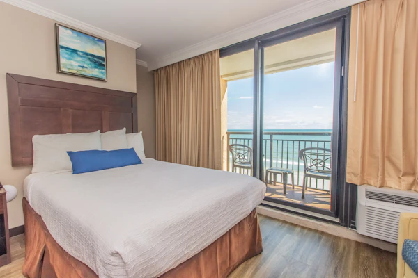 Oceanfront Studio Suite~Caravelle 624