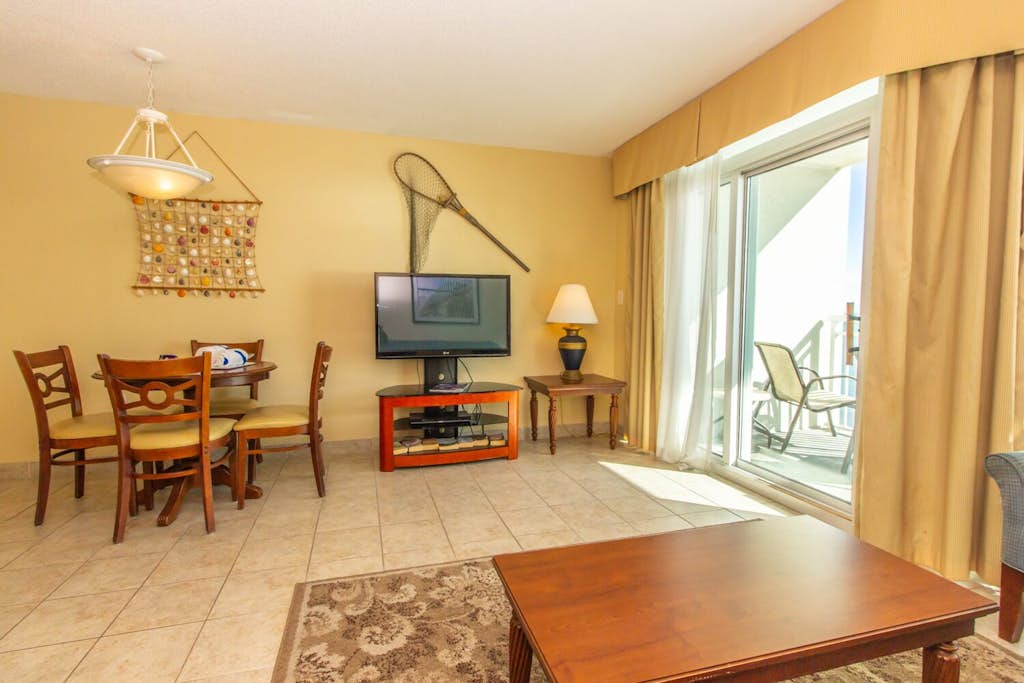 Carolinian 731 -direct oceanfront suite!