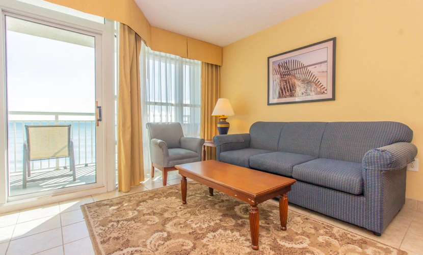 Carolinian 731 -direct oceanfront suite!