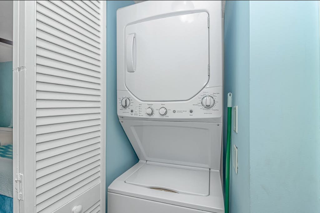 Oceanfront One Bedroom Suite at Paradise Resort! Unit 1408