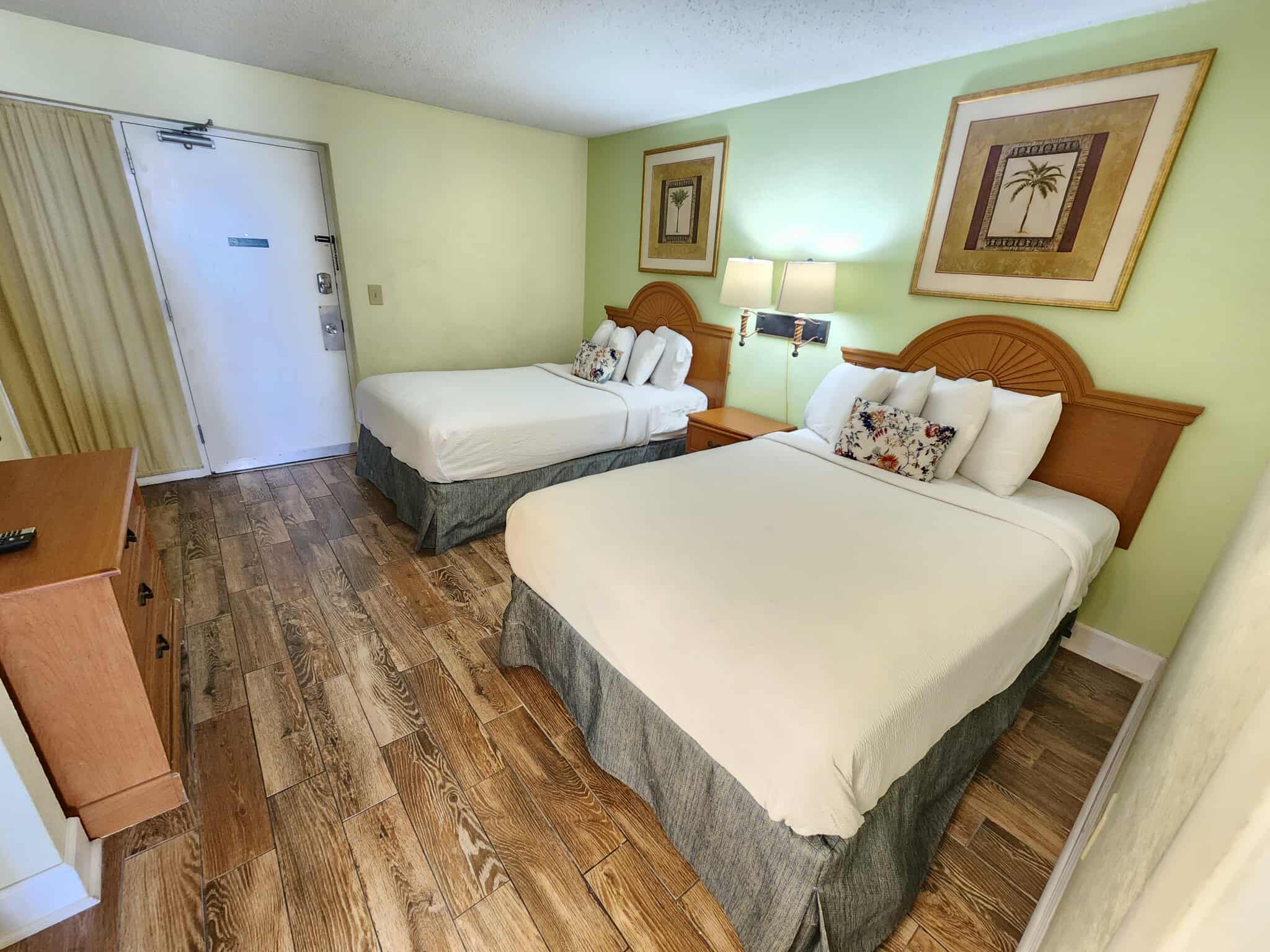 Oceanfront One Bedroom Condo at Sands Dunes Sleeps 6-Sand Dunes 2428