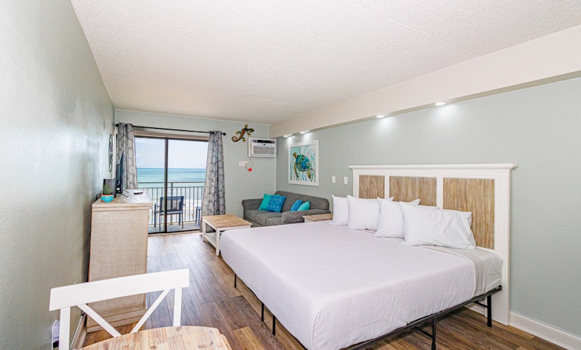 Ocean Front Condo Sea Mist 20509