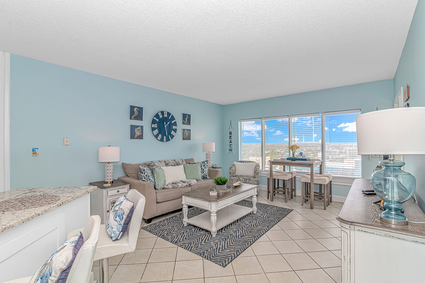 Ocean view one bedroom - Palace 1810