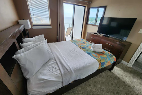 Oceanview 2 Bedroom 2 Bath Suite~Palace 2008