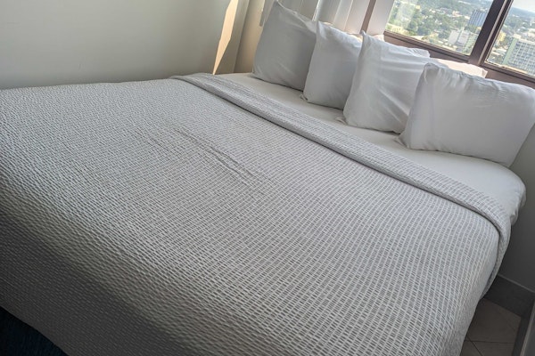 The Palace 2206 ocean view condo