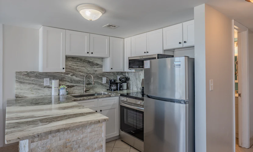 The Palace 2206 ocean view condo