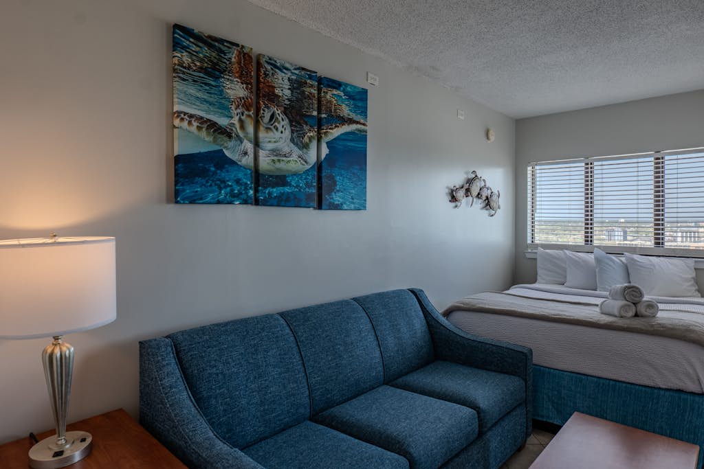 The Palace 2206 ocean view condo