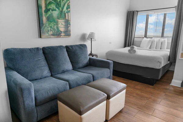 The Palace 2306 ocean view condo