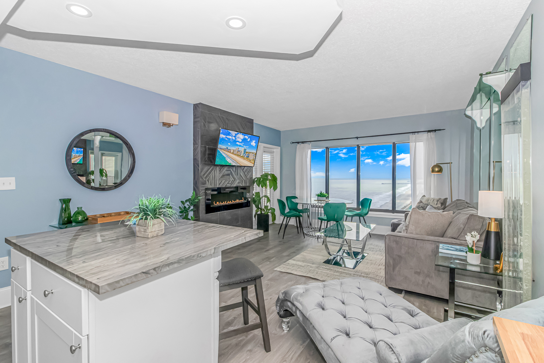 Upscale Luxury Apartment~Palace Resort 2109~