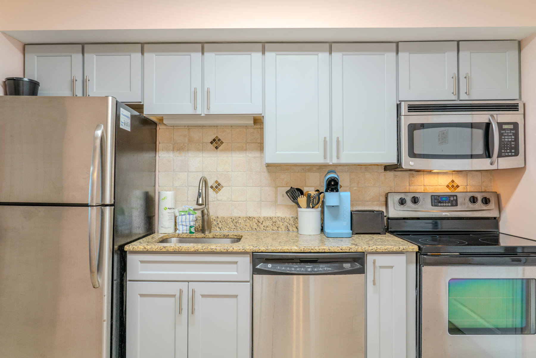 Towers On The Grove 724  Direct Oceanfront Suite  Sleeps 6 guests