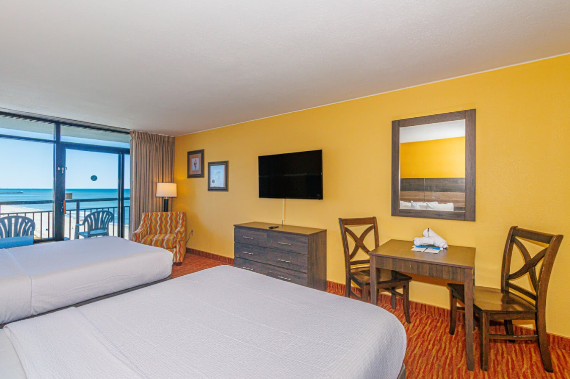 Ocean View Queen Suite Landmark Resort 1125