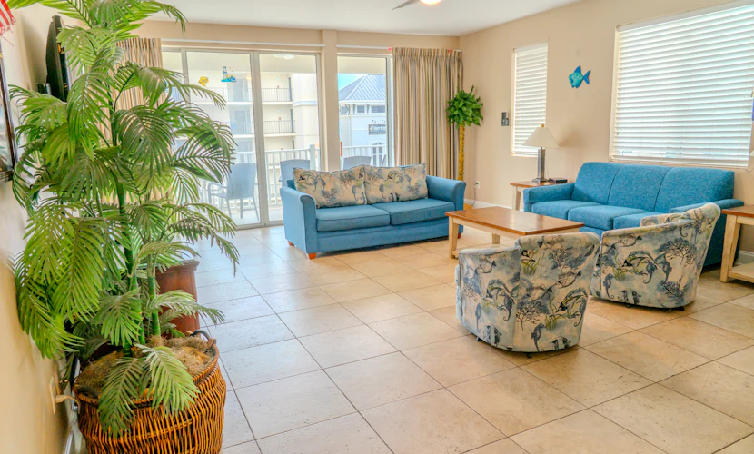 Ocean Breeze Luxury Villas 3D, Nicely Updated! Across From The Ocean! Sleeps 18 !