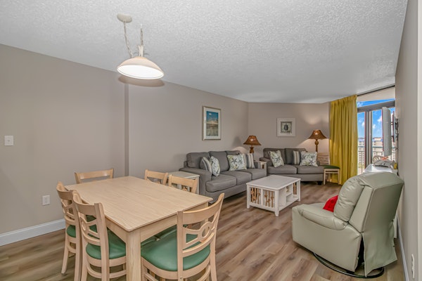 Oceanview 3BR Condo -Spacious Condo with Amazing Views! - Sand Dunes 1404