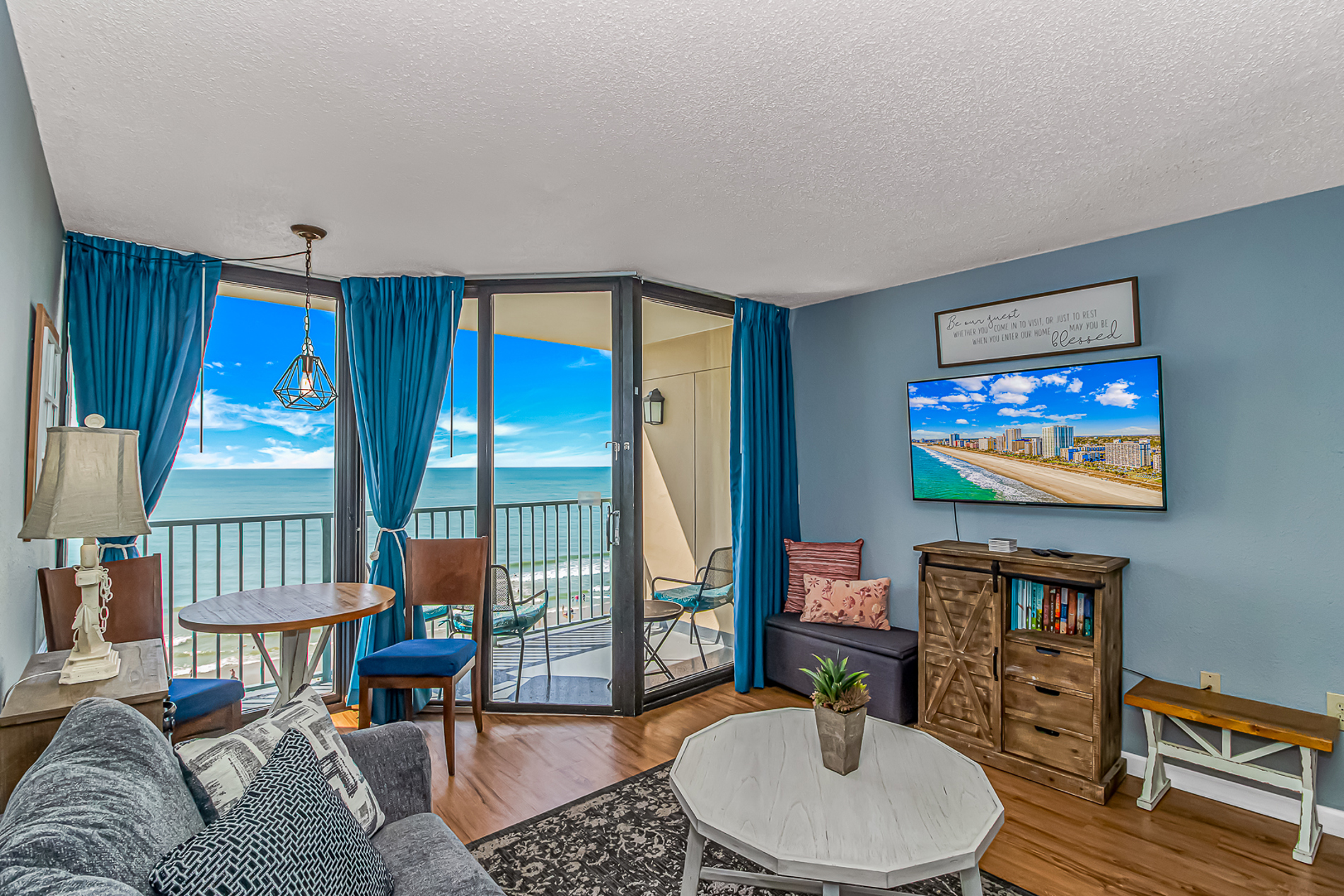 Beautifully Renovated 1 BR with Immaculate Views! Sand Dunes 2926