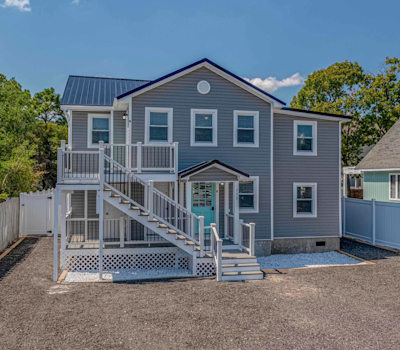 Duplex 705 18th Ave S- Unit B