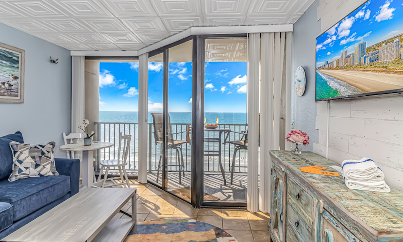 Newly Renovated- Oceanfront 1 Bedroom Suite- Sand Dunes 2726