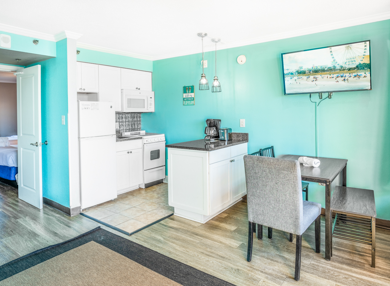 Immaculate Ocean View Suite!-Caravelle Resort 1004-Sleeps 6 Guests!