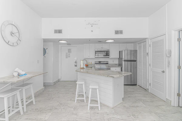 Upscale Penthouse With Incredible Views! Beautifully Renovated - Palace Resort 2308