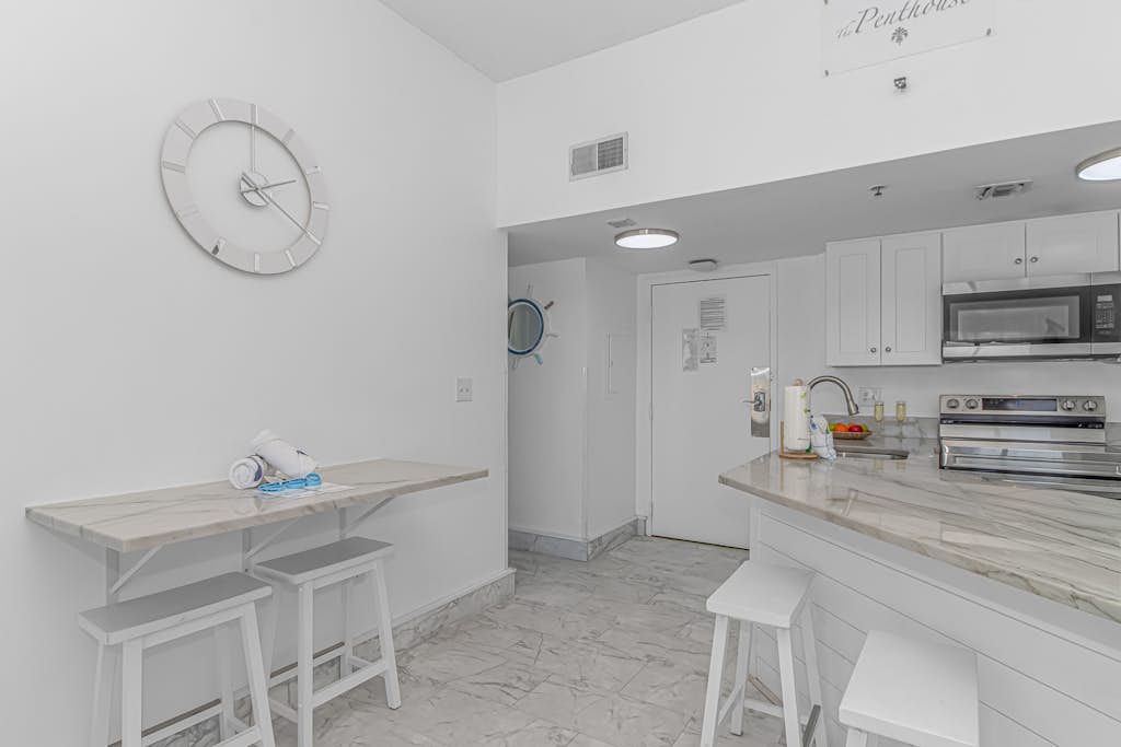 Upscale Penthouse With Incredible Views!  Beautifully Renovated - Palace Resort 2308