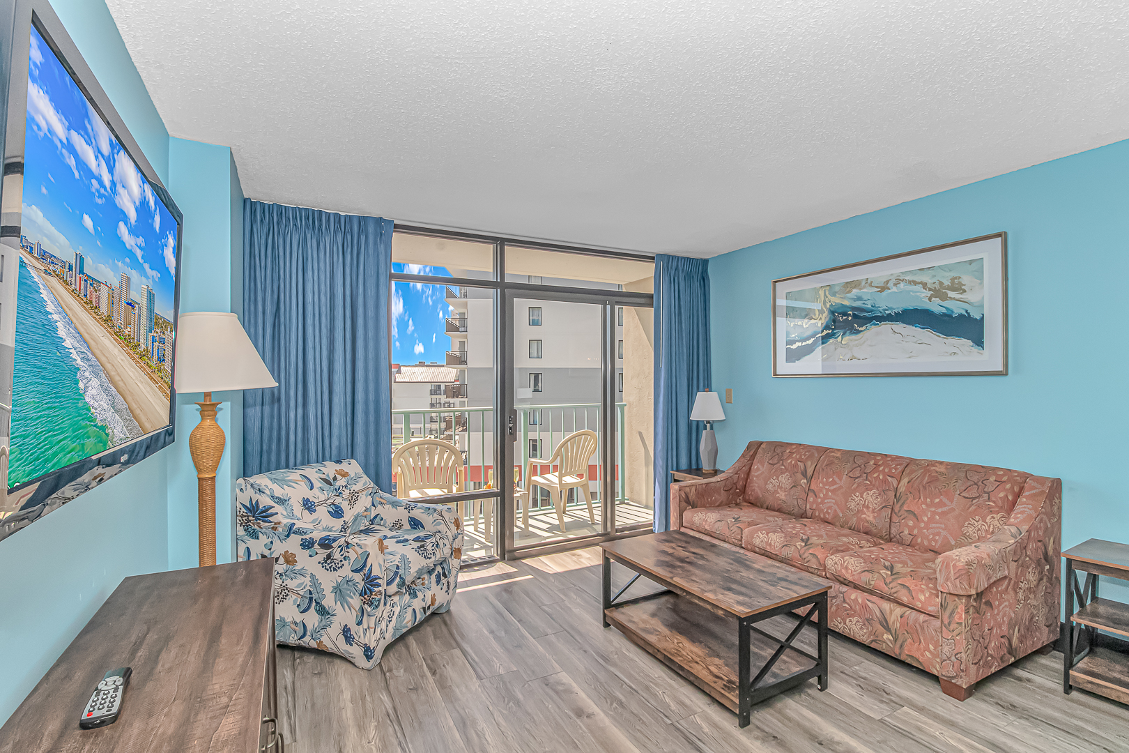 Beautifully Updated 1 Bedroom Suite! Sand Dunes Room 2746