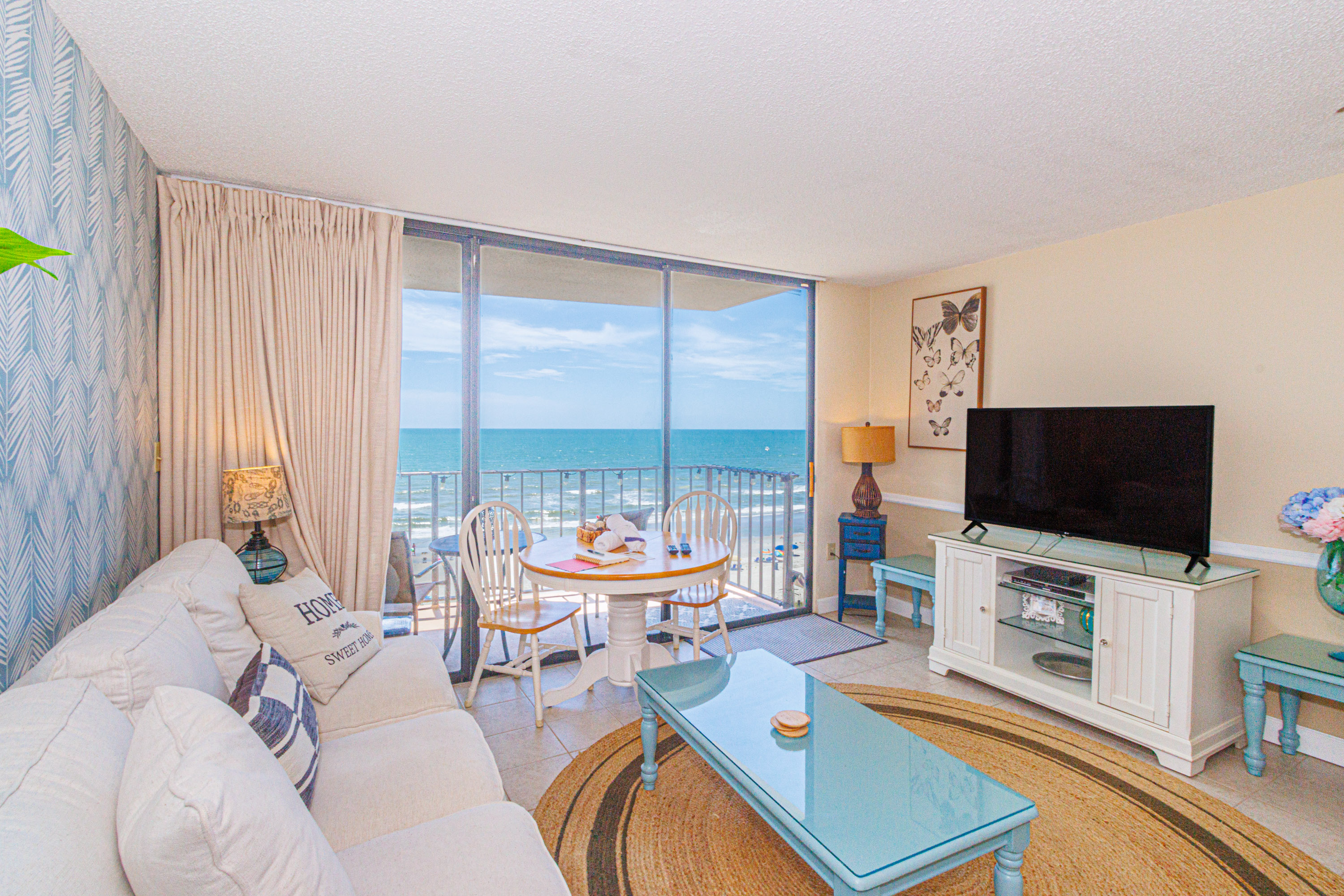 Captivating Views! Stunning 1BR Suite- Carolina Reef 602