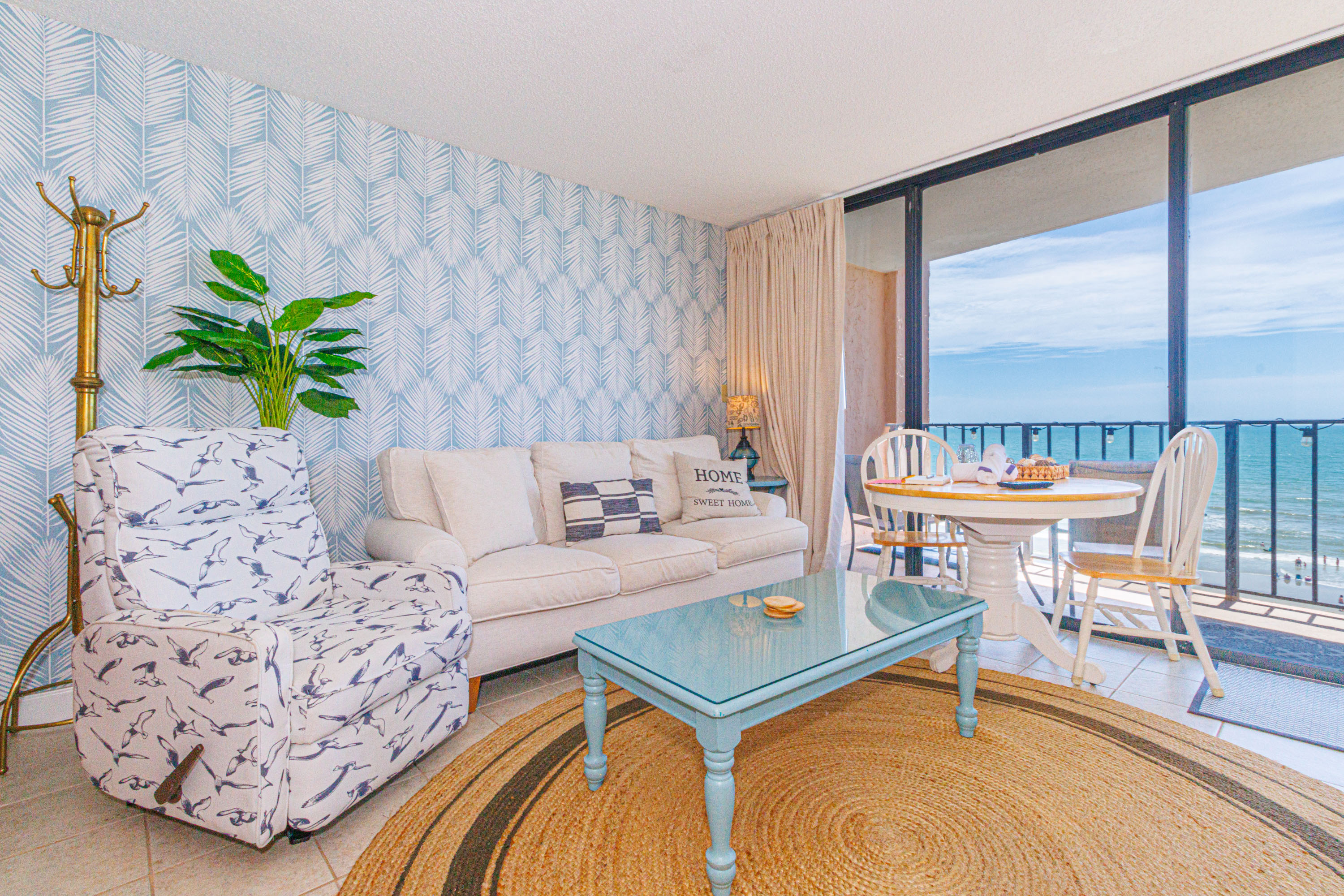 Captivating Views! Stunning 1BR Suite- Carolina Reef 602