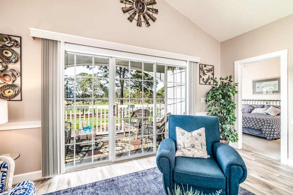 Third Floor 2 Bedroom Condo-Golf Course Views!  Magnolia Place 301 - Sleeps 6 guests!