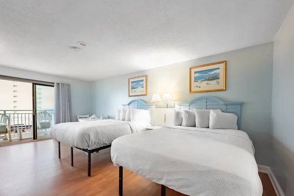 Gorgeous Ocean Views! Double Queen Sea Mist Suite! Sleeps 4! 50802