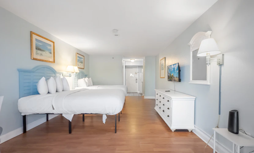 Gorgeous Ocean Views! Double Queen Sea Mist Suite! Sleeps 4! 50802