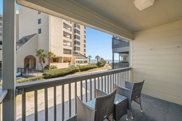 2 Bedroom Oceanview Condo at Sea Cabin! Sleeps 5!