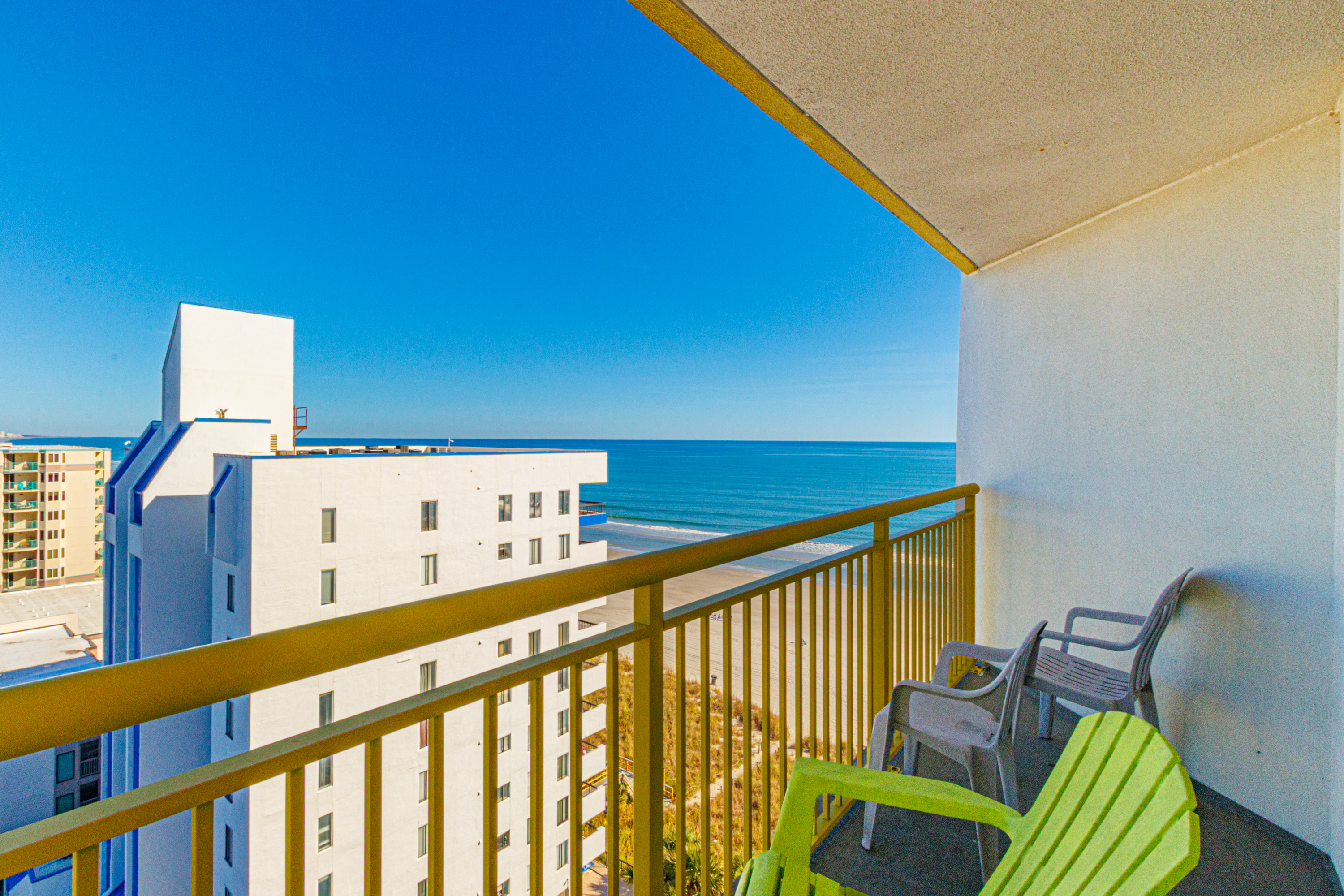 Stunning Ocean View Suite-Bay Watch 1101