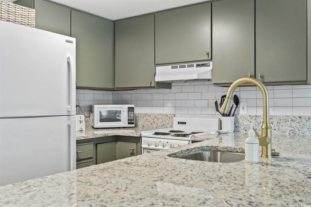 Cozy Updated 1BR at Myrtle Beach Resort! Five Seasons 4302