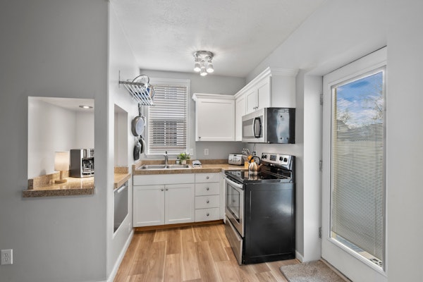 Timeless 1890s Bungalow Steps to Downtown