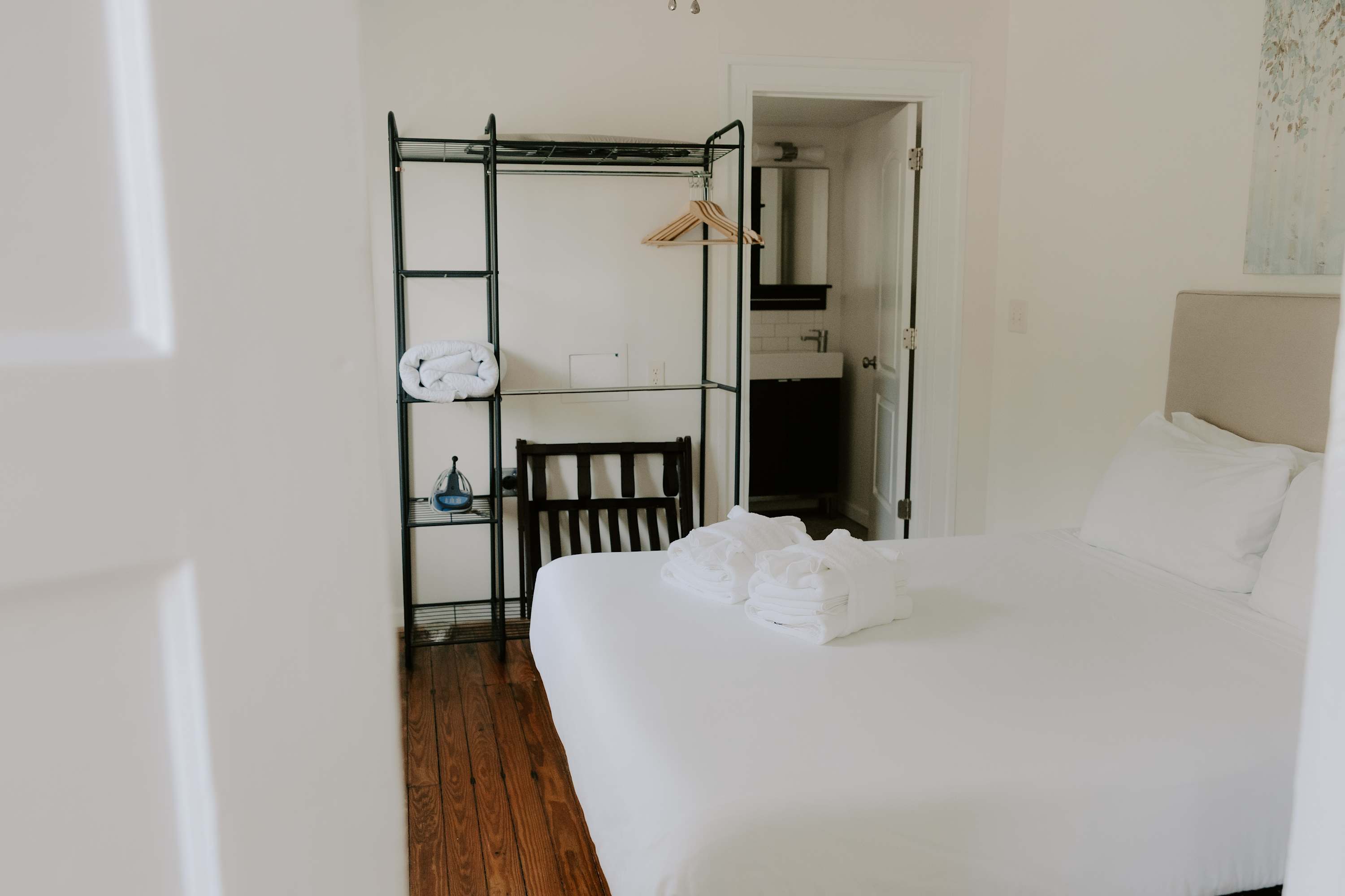 Charming Charleston Bungalow Near Downtown w/ WiFi and AC