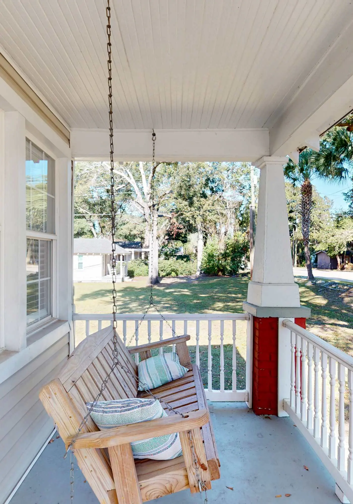 Quiet Retreat Near Downtown Charleston