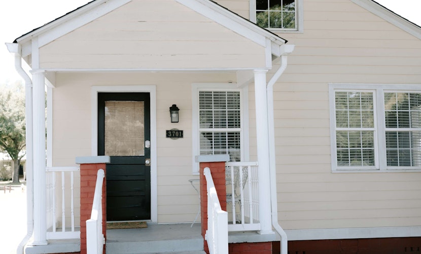 The Emerson Bungalow Private Retreat Near Park