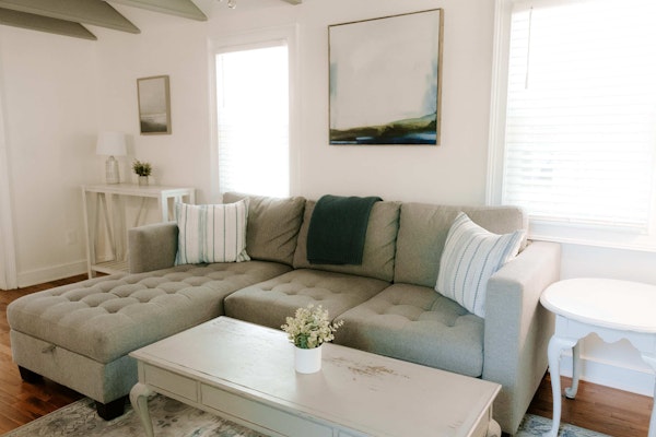 Stylish Bungalow Stay Near Downtown Charleston