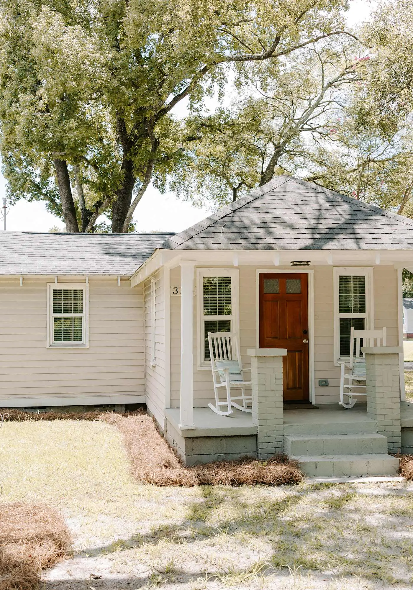 Stylish Bungalow Stay Near Downtown Charleston