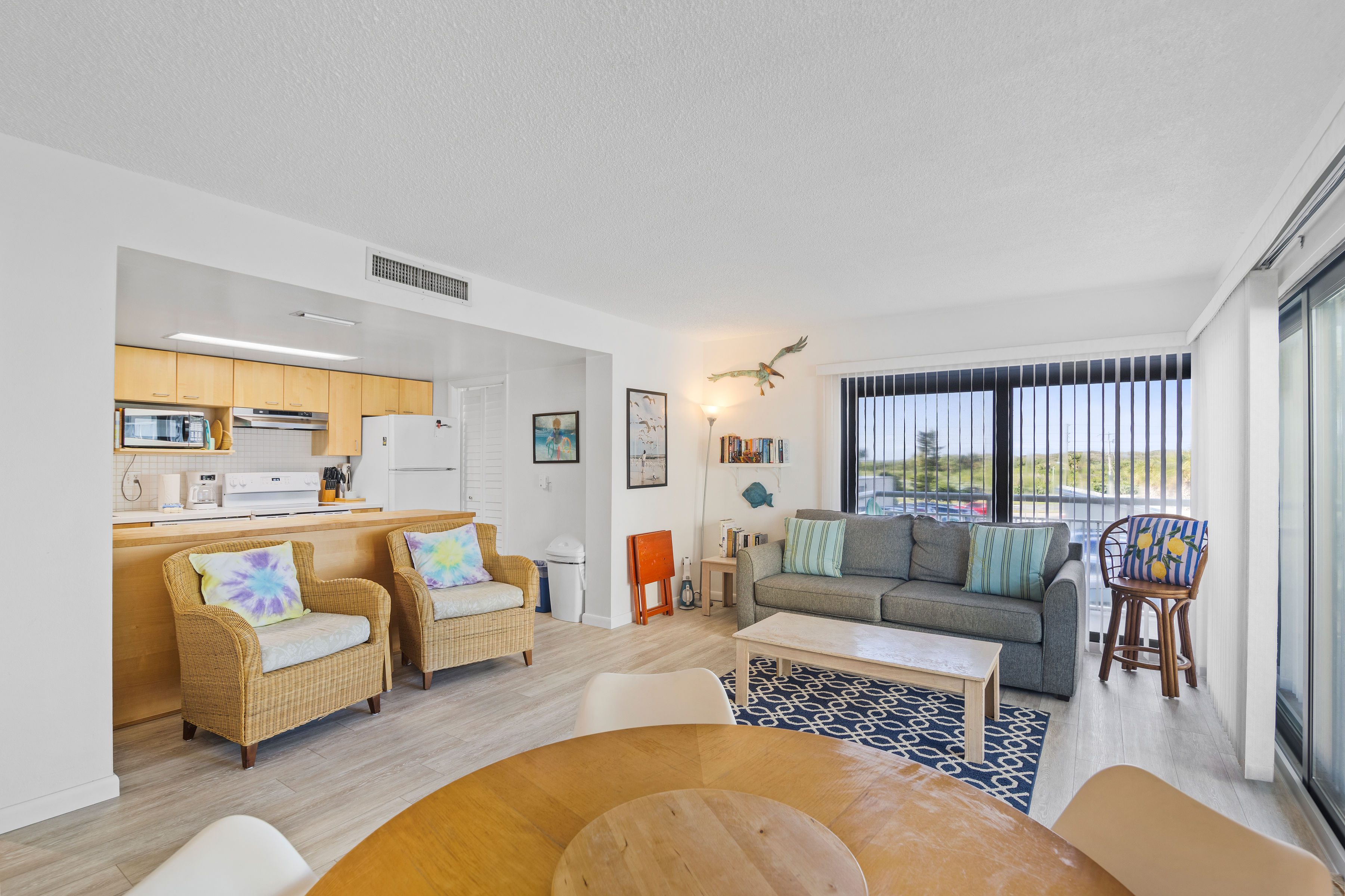 Oceanfront 2nd Floor Condo | Large Wrap-Around Terrace + Washer/Dryer