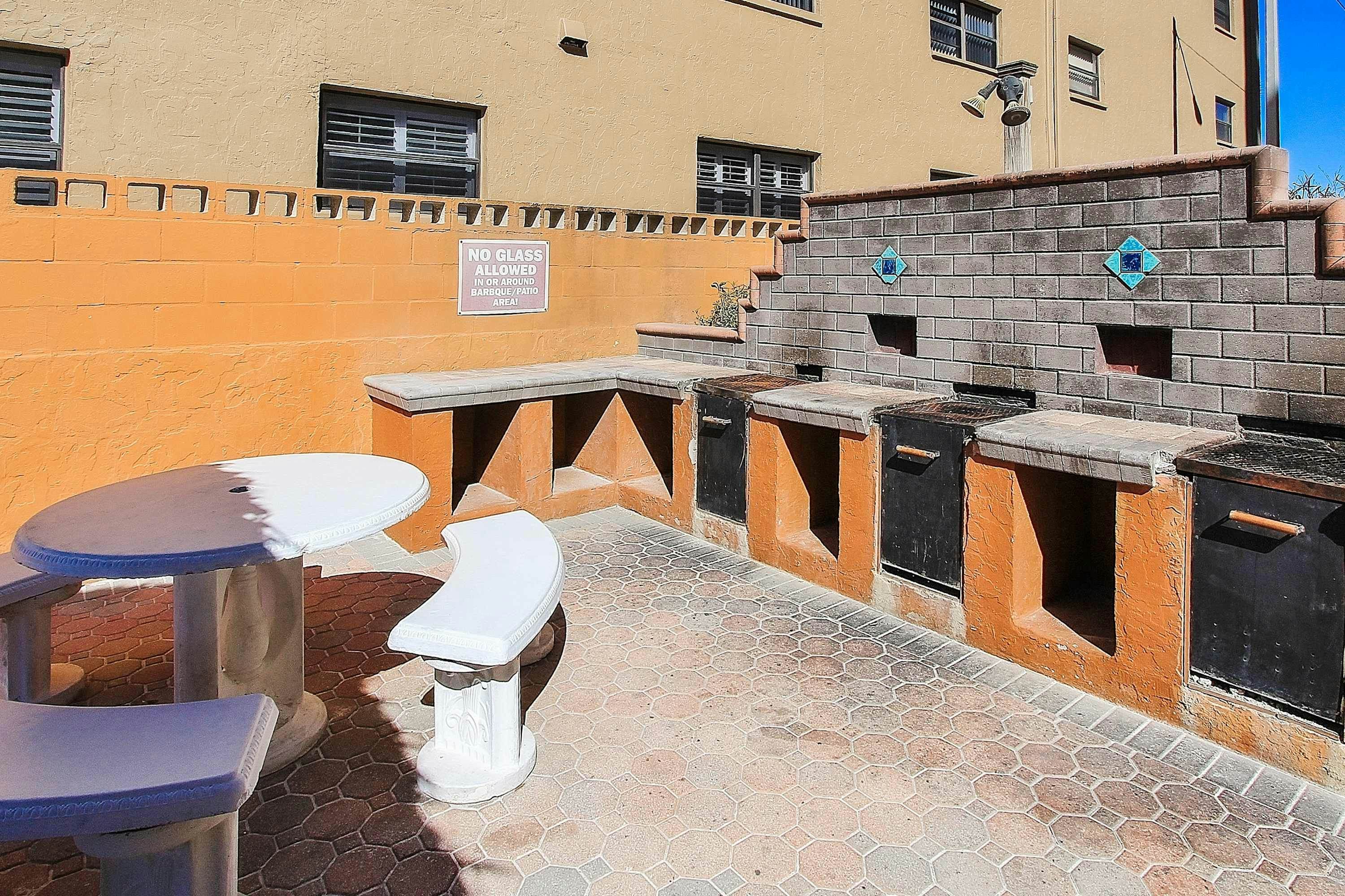 Gulf-Front Condo with Pool & Stunning Sunset Views