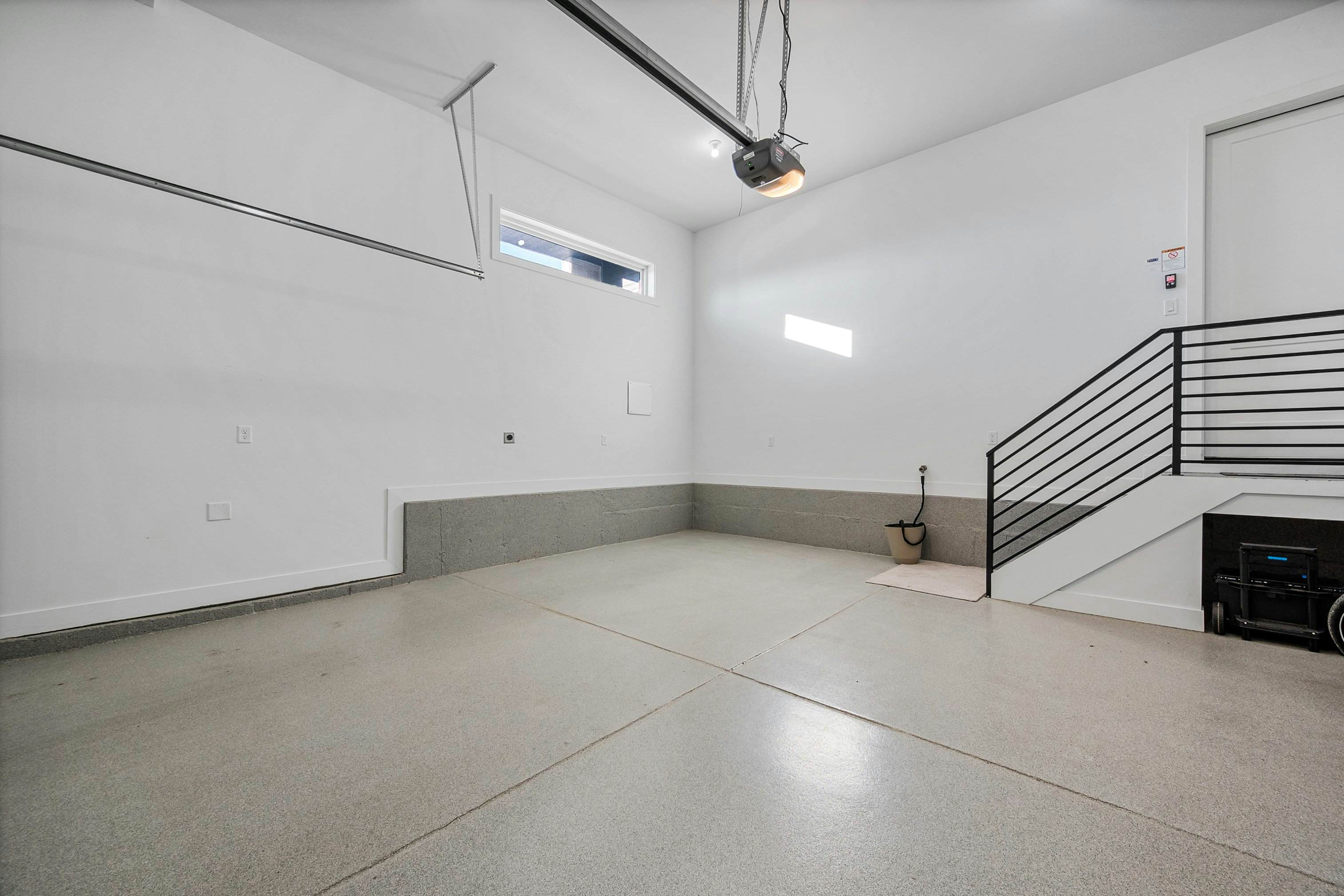 Red Ledges Abajo Peak Escape