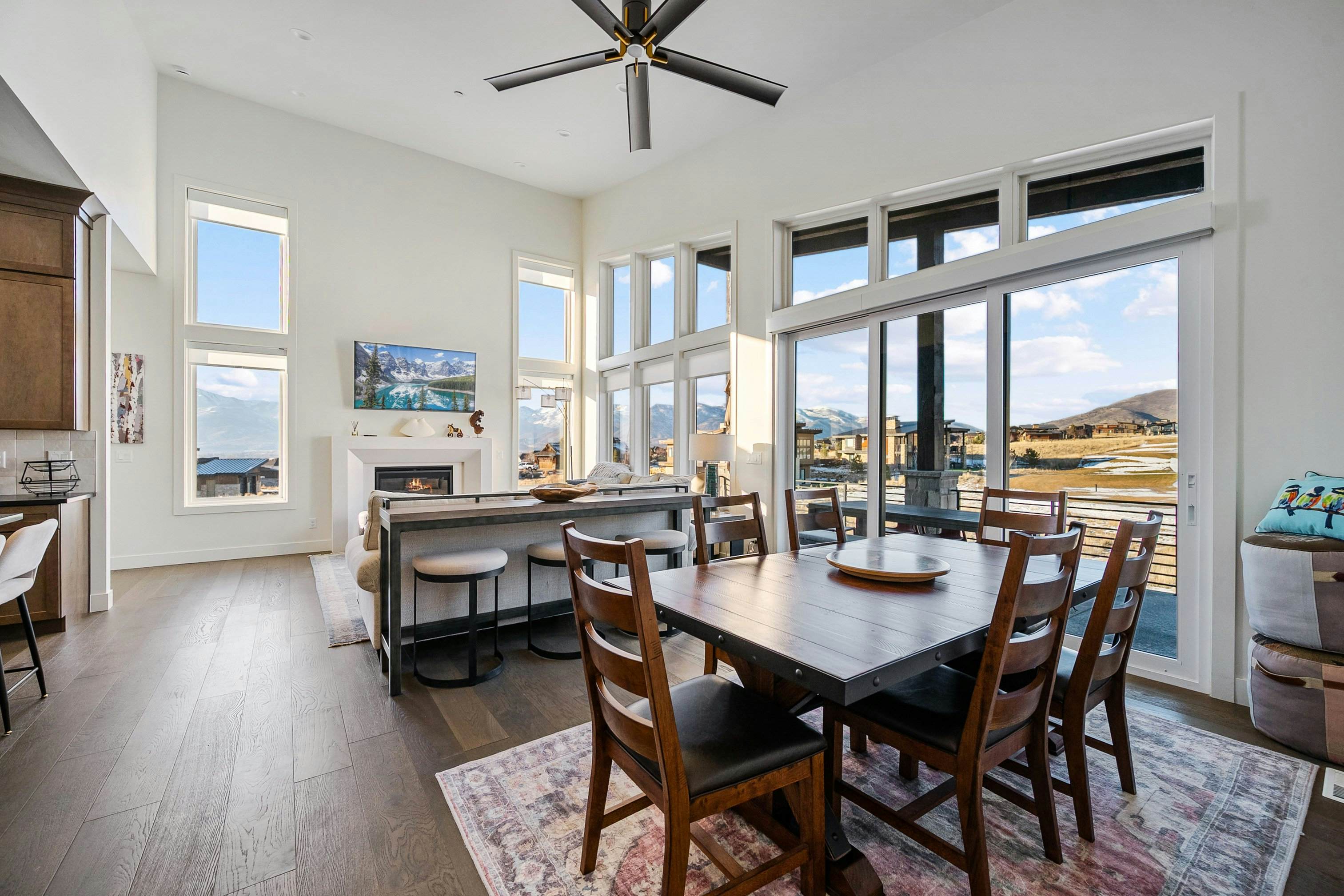 Red Ledges Abajo Peak Escape