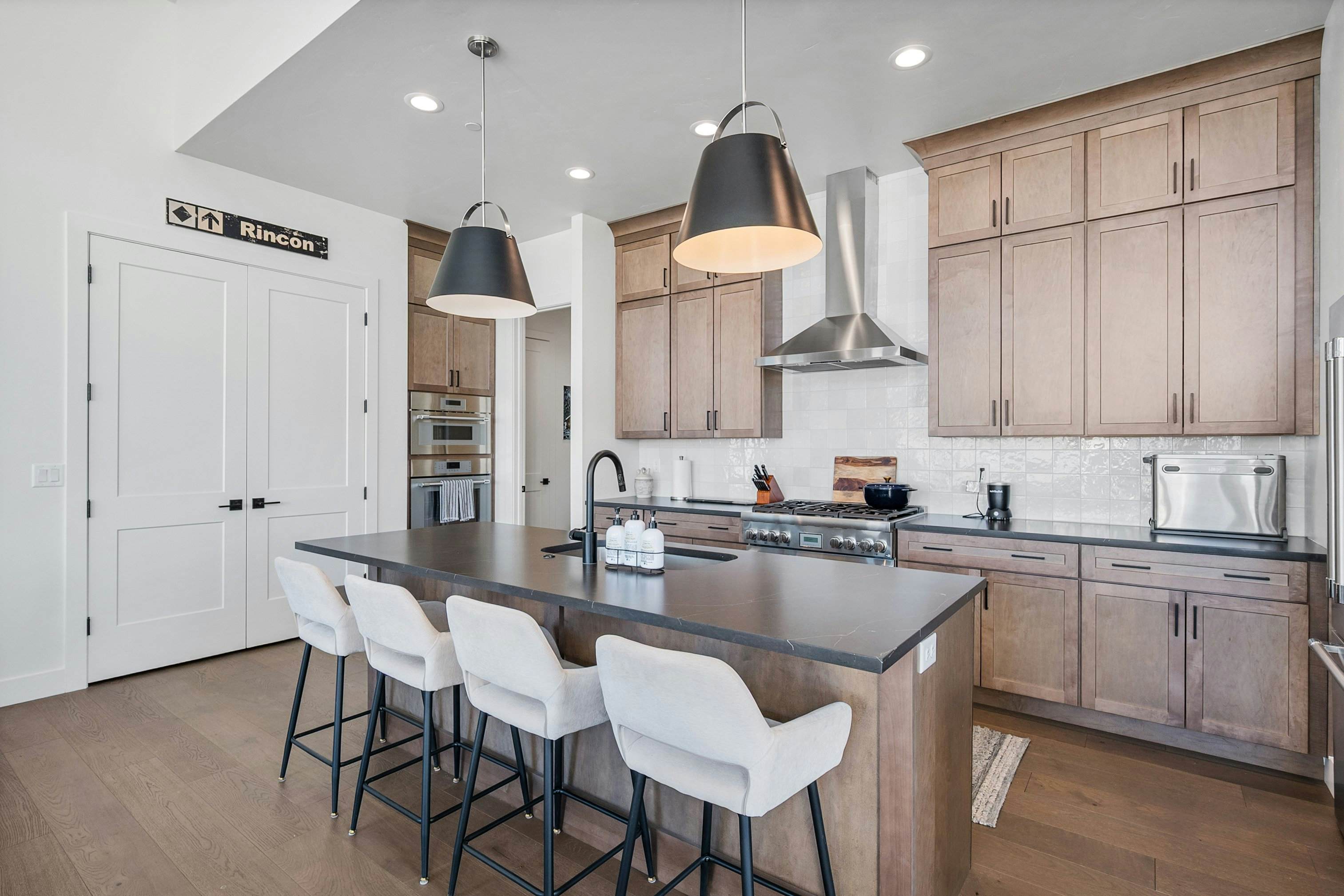 Red Ledges Abajo Peak Escape